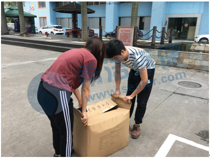 j9九游会真人游戏第一品牌学送粽子哟~