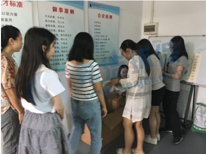 j9九游会真人游戏第一品牌学派发粽子~